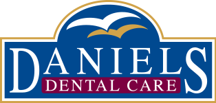 Daniels Dental Care Logo